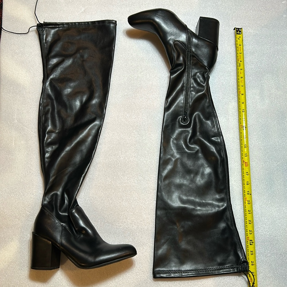 Over the knee boots with drawstring. Size 10